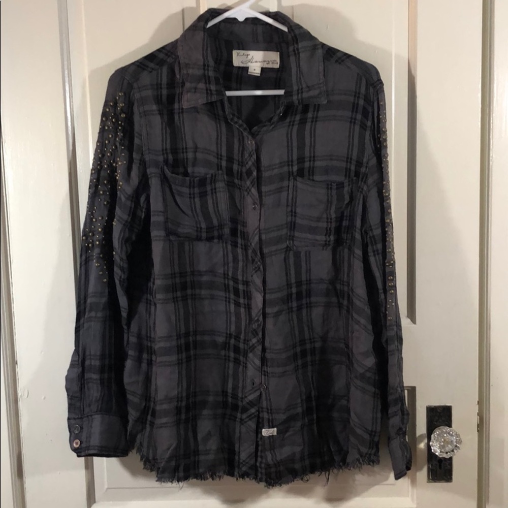 Vintage Havana plaid studded sleeve shirt